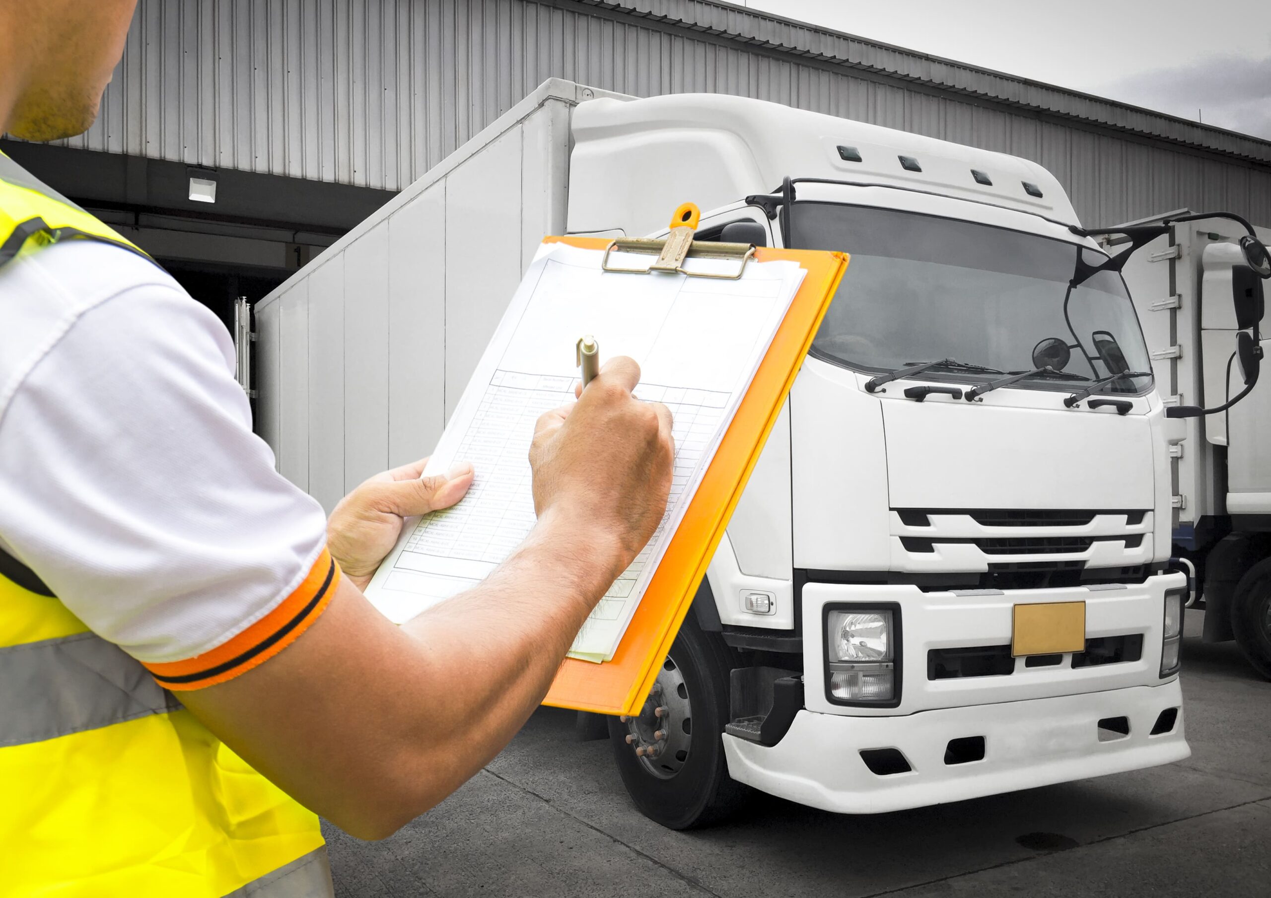 Normativas y requisitos para carrocerías industriales en España